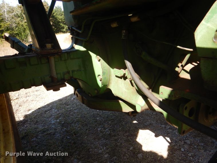 image for item FF9020 1964 John Deere 4010LP tractor