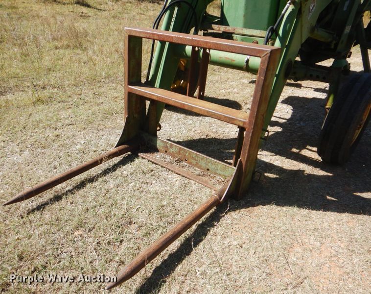 image for item FF9020 1964 John Deere 4010LP tractor