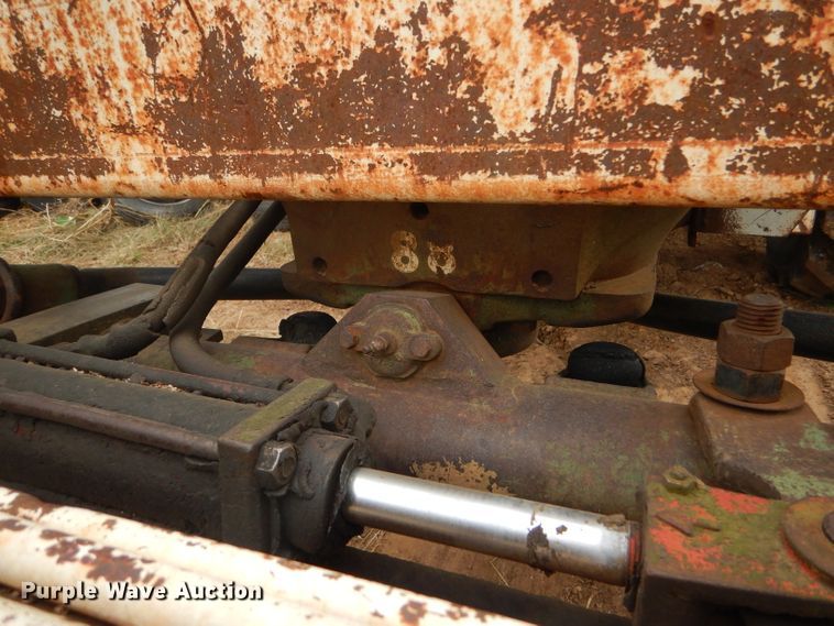 image for item FJ9825 1957 Oliver Super 88 tractor