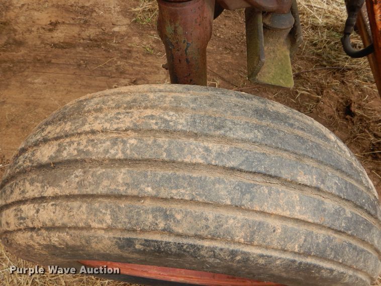 image for item FJ9825 1957 Oliver Super 88 tractor