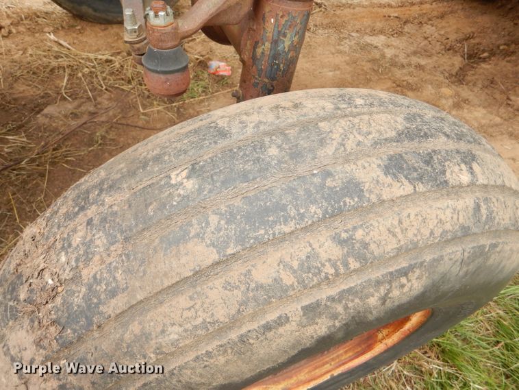 image for item FJ9825 1957 Oliver Super 88 tractor