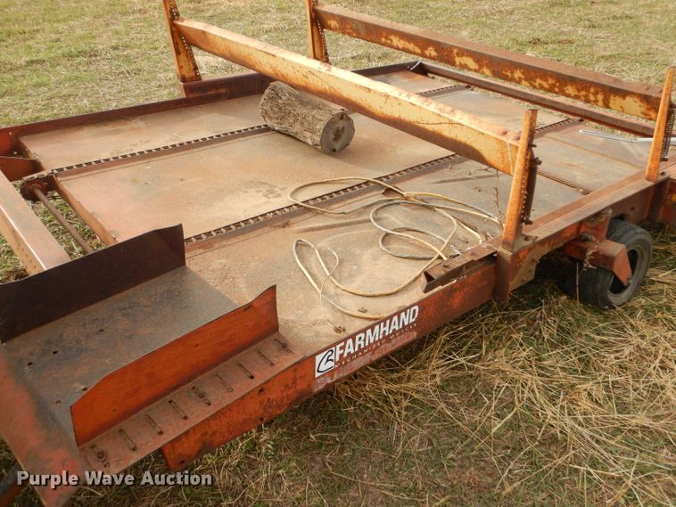 image for item FJ9867 New Holland 1282 Haycruiser square baler