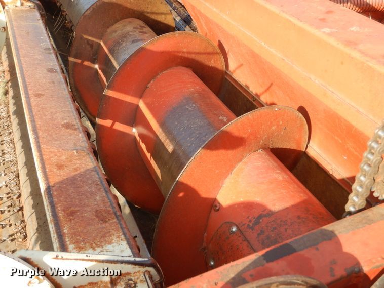 image for item FJ9872 1981 Hesston 6550 windrower