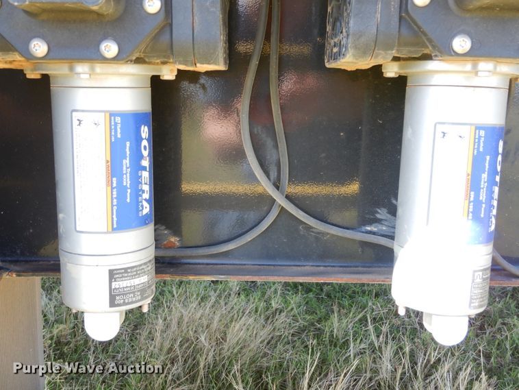 image for item FK9849 2018 Road Runner 6500 nurse tank trailer