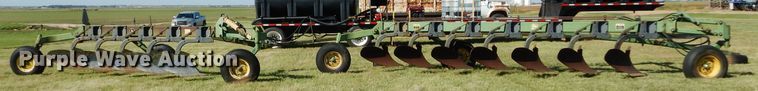 image for item FK9850 (2) John Deere 3600 plows