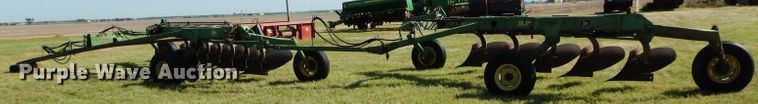 image for item FK9850 (2) John Deere 3600 plows