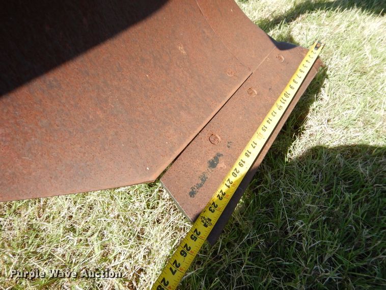 image for item FK9850 (2) John Deere 3600 plows