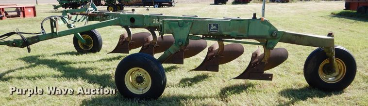 image for item FK9850 (2) John Deere 3600 plows