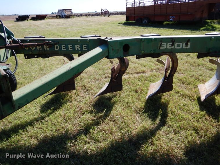 image for item FK9850 (2) John Deere 3600 plows