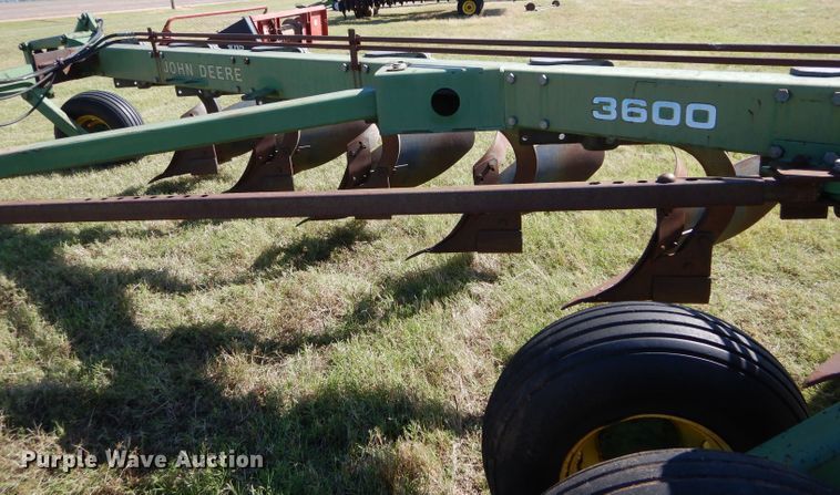 image for item FK9850 (2) John Deere 3600 plows