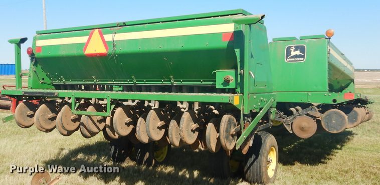 image for item FK9852 John Deere 455 grain drill