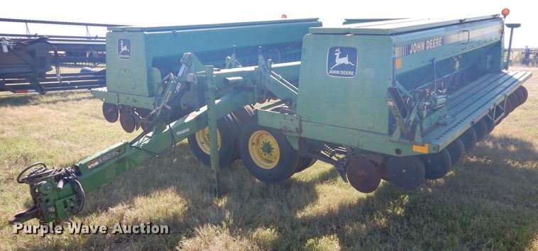 image for item FK9852 John Deere 455 grain drill