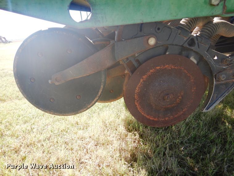 image for item FK9852 John Deere 455 grain drill