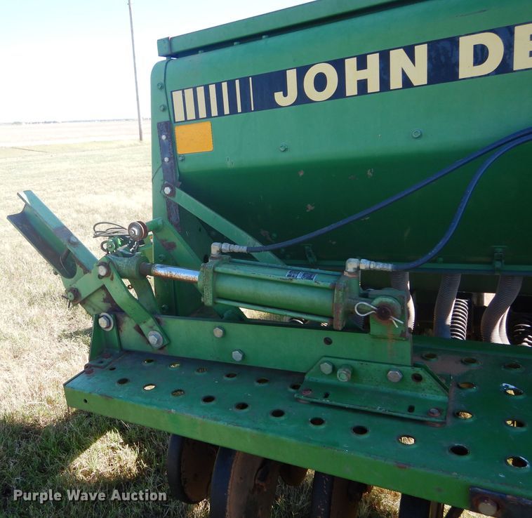 image for item FK9852 John Deere 455 grain drill