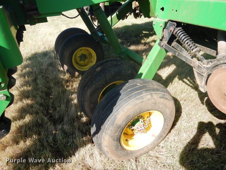 image for item FK9852 John Deere 455 grain drill