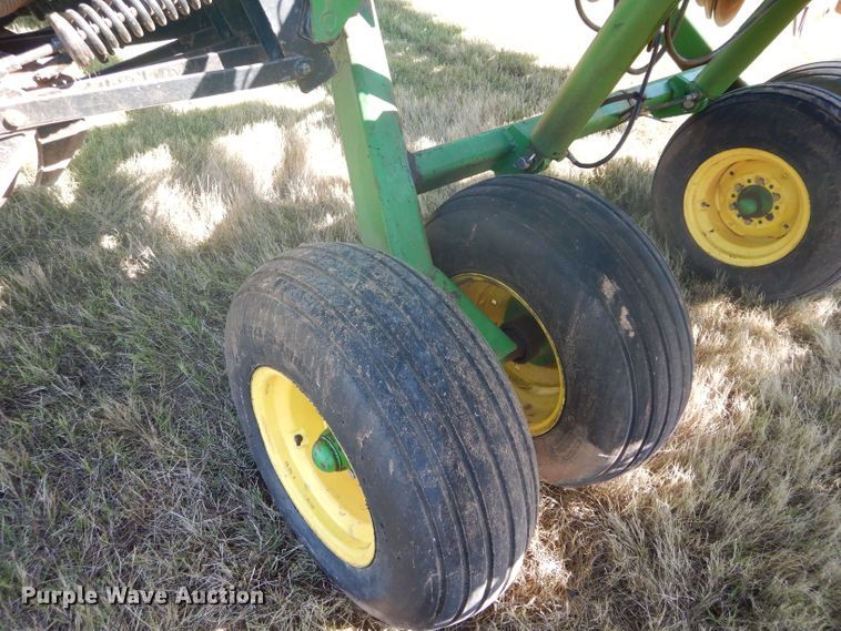 image for item FK9852 John Deere 455 grain drill