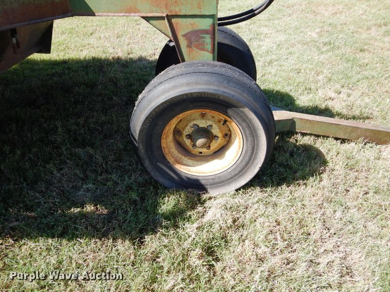 image for item FK9858 John Deere 00650 scraper