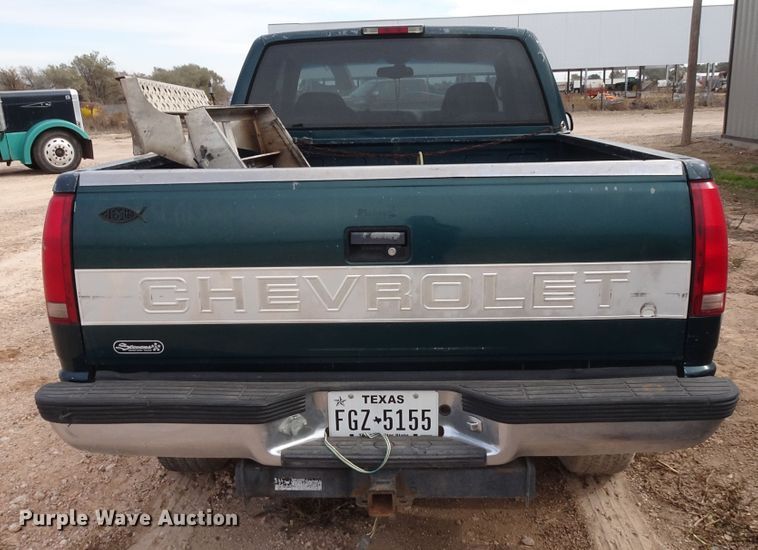 image for item GC9089 1997 Chevrolet K1500 Ext. Cab pickup truck