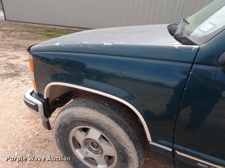 image for item GC9089 1997 Chevrolet K1500 Ext. Cab pickup truck