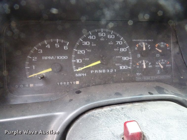 image for item GC9089 1997 Chevrolet K1500 Ext. Cab pickup truck