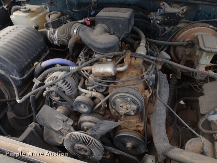 image for item GC9089 1997 Chevrolet K1500 Ext. Cab pickup truck