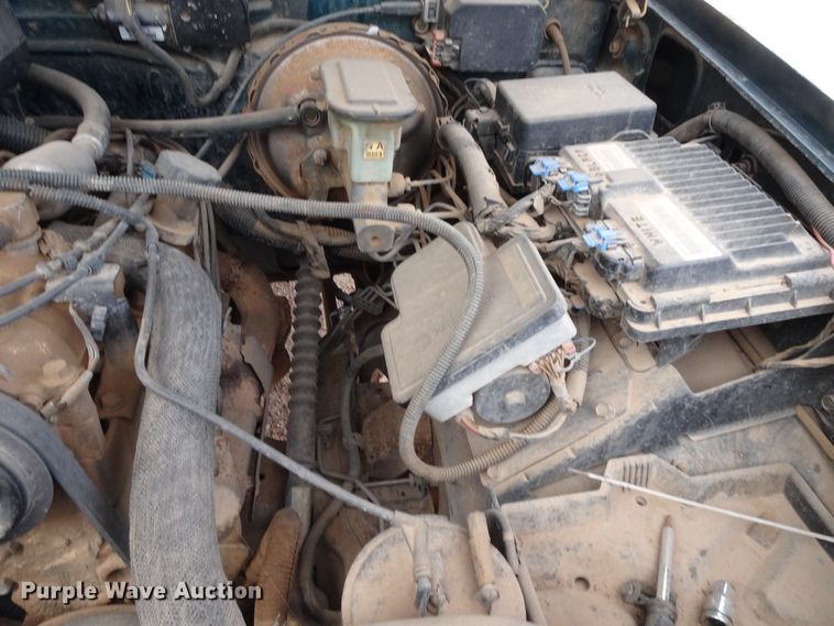 image for item GC9089 1997 Chevrolet K1500 Ext. Cab pickup truck