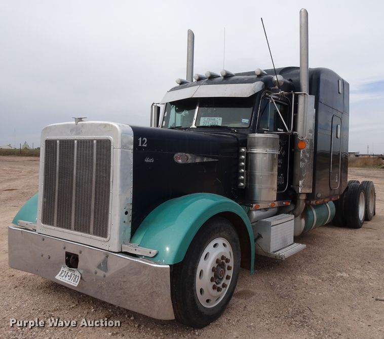 image for item GC9090 2000 Peterbilt 379 semi truck