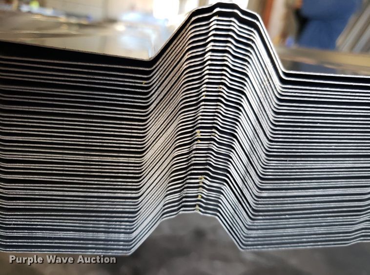image for item H1135 (50) sheets of ag panel metal roofing/siding
