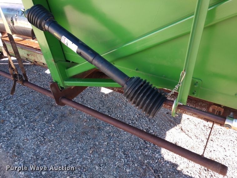 image for item EQ9325 John Deere 853 all-crop row head