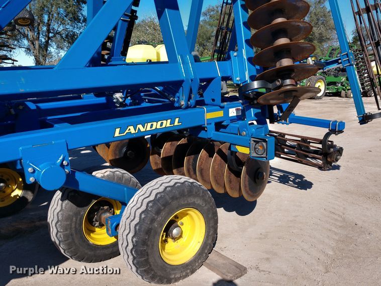 image for item EQ9326 Landoll 7431-29 VT Plus vertical tillage