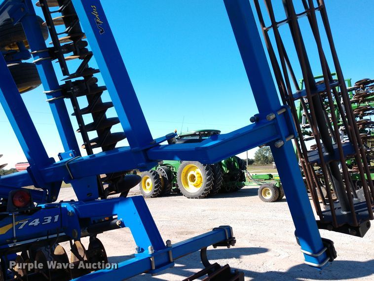 image for item EQ9326 Landoll 7431-29 VT Plus vertical tillage