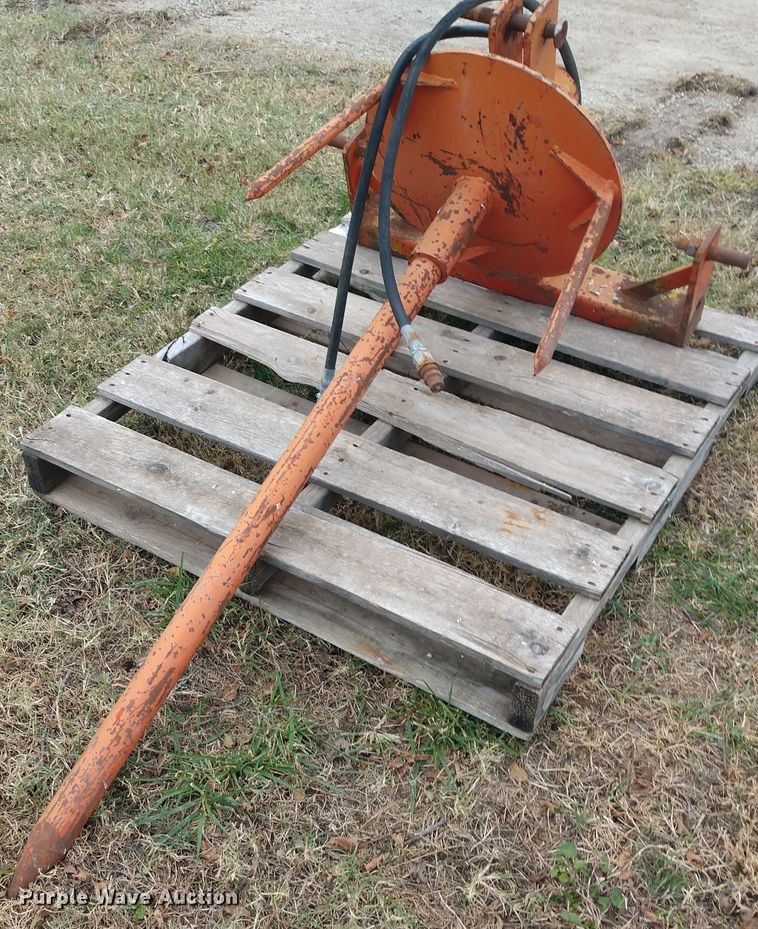 image for item EQ9348 Bale unroller