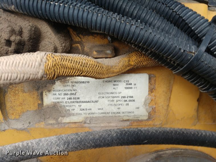 image for item EQ9349 2007 Kenworth T600 semi truck