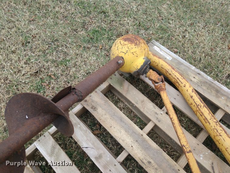 image for item EQ9350 Post hole auger