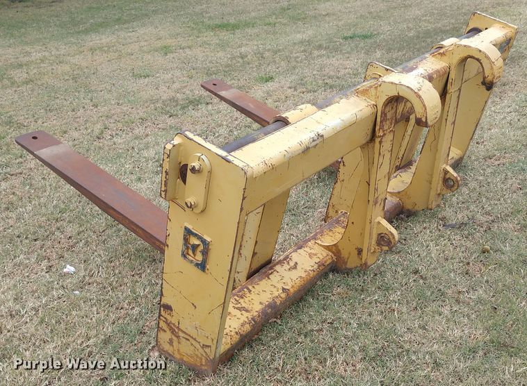 image for item EQ9351 Balderson 3F9660 loader forks