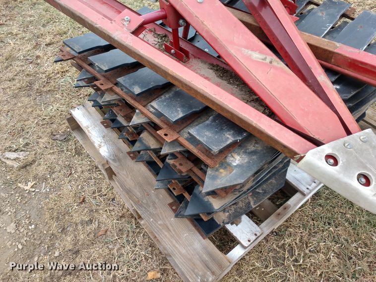 image for item EQ9353 Milo guards