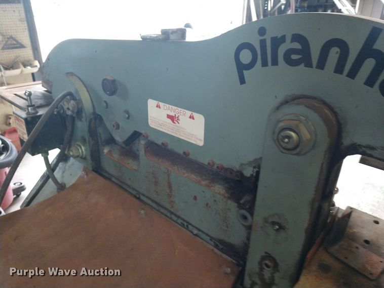 image for item EQ9355 Piranha iron worker