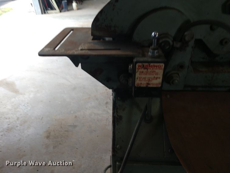 image for item EQ9355 Piranha iron worker