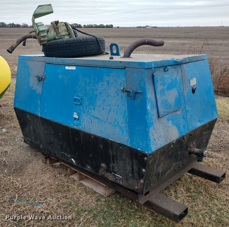 image for item EQ9358 Sullair 185DPQJD air compressor