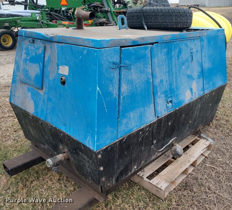 image for item EQ9358 Sullair 185DPQJD air compressor