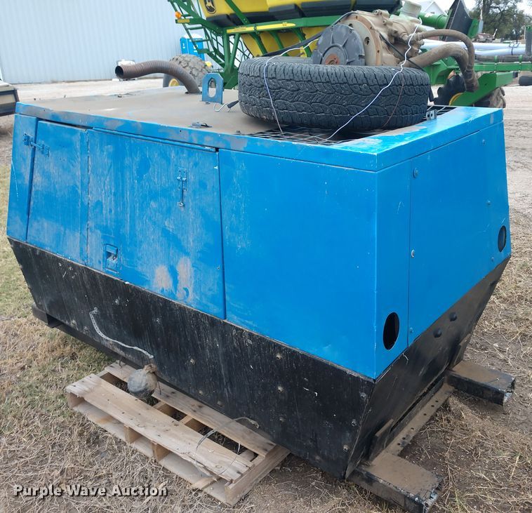 image for item EQ9358 Sullair 185DPQJD air compressor