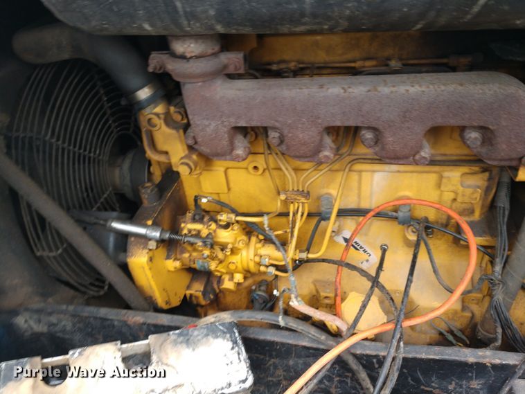 image for item EQ9358 Sullair 185DPQJD air compressor