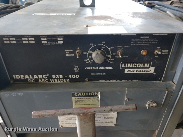 image for item EQ9359 Lincoln Idealarc R3R-400 arc welder