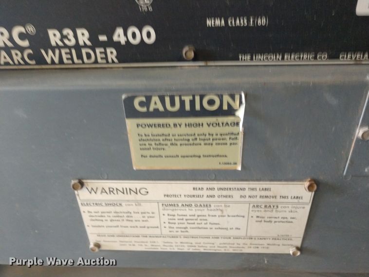 image for item EQ9359 Lincoln Idealarc R3R-400 arc welder