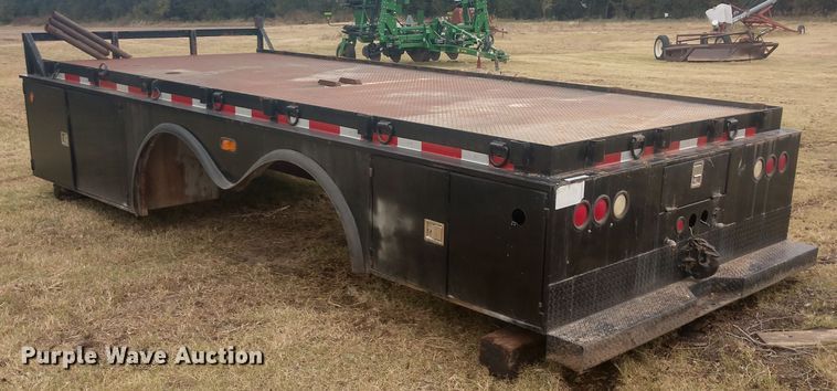 image for item EQ9365 Steel flatbed