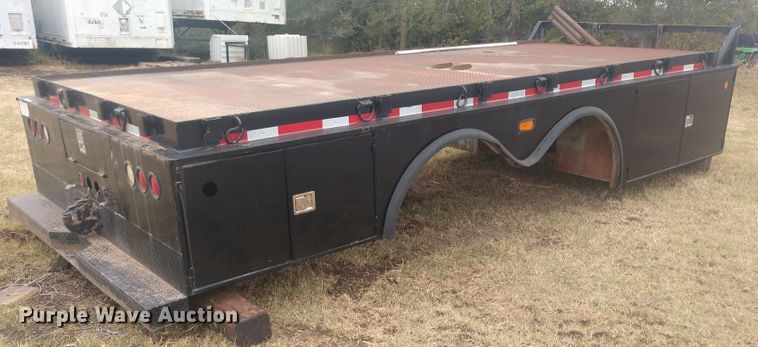 image for item EQ9365 Steel flatbed