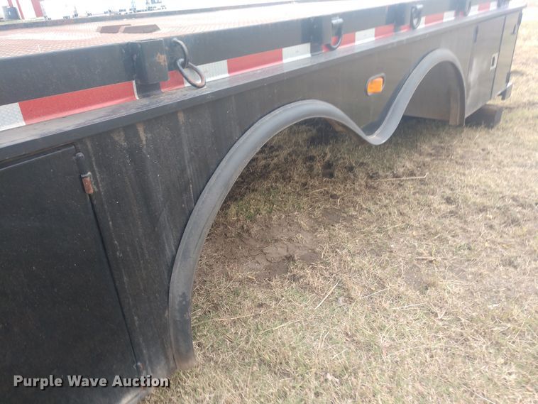 image for item EQ9365 Steel flatbed