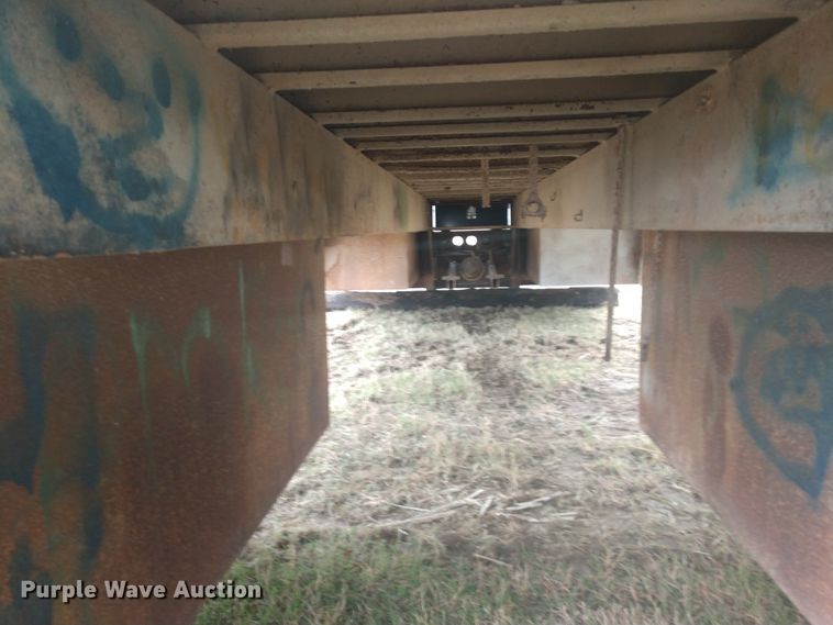 image for item EQ9365 Steel flatbed