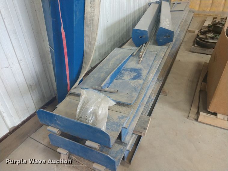 image for item EQ9367 Eagle 1P152-22 four post automotive lift