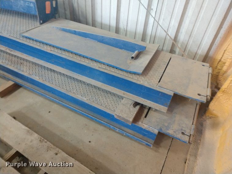 image for item EQ9367 Eagle 1P152-22 four post automotive lift